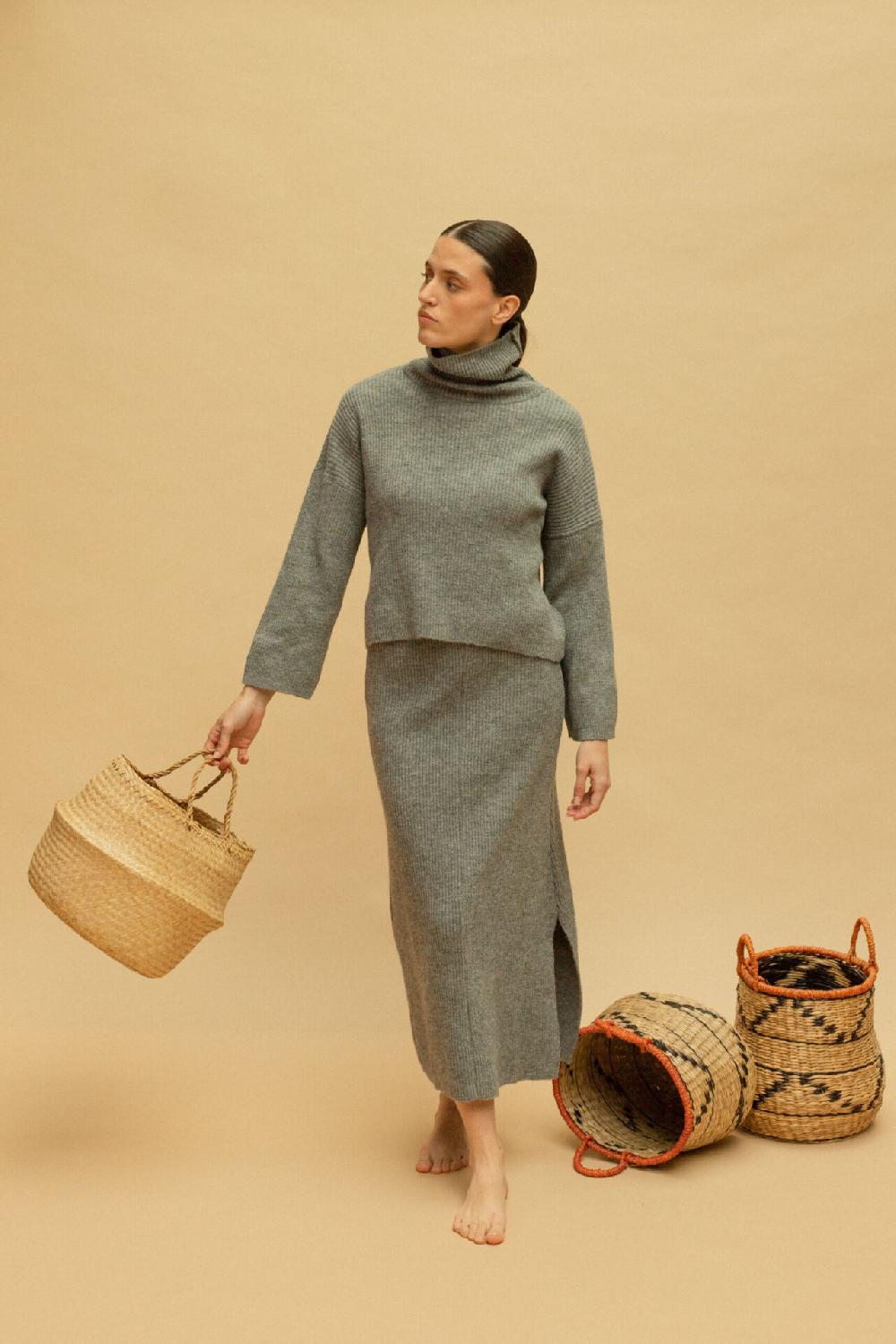 Pan Producto Básico Falda Tubo Punto Gris