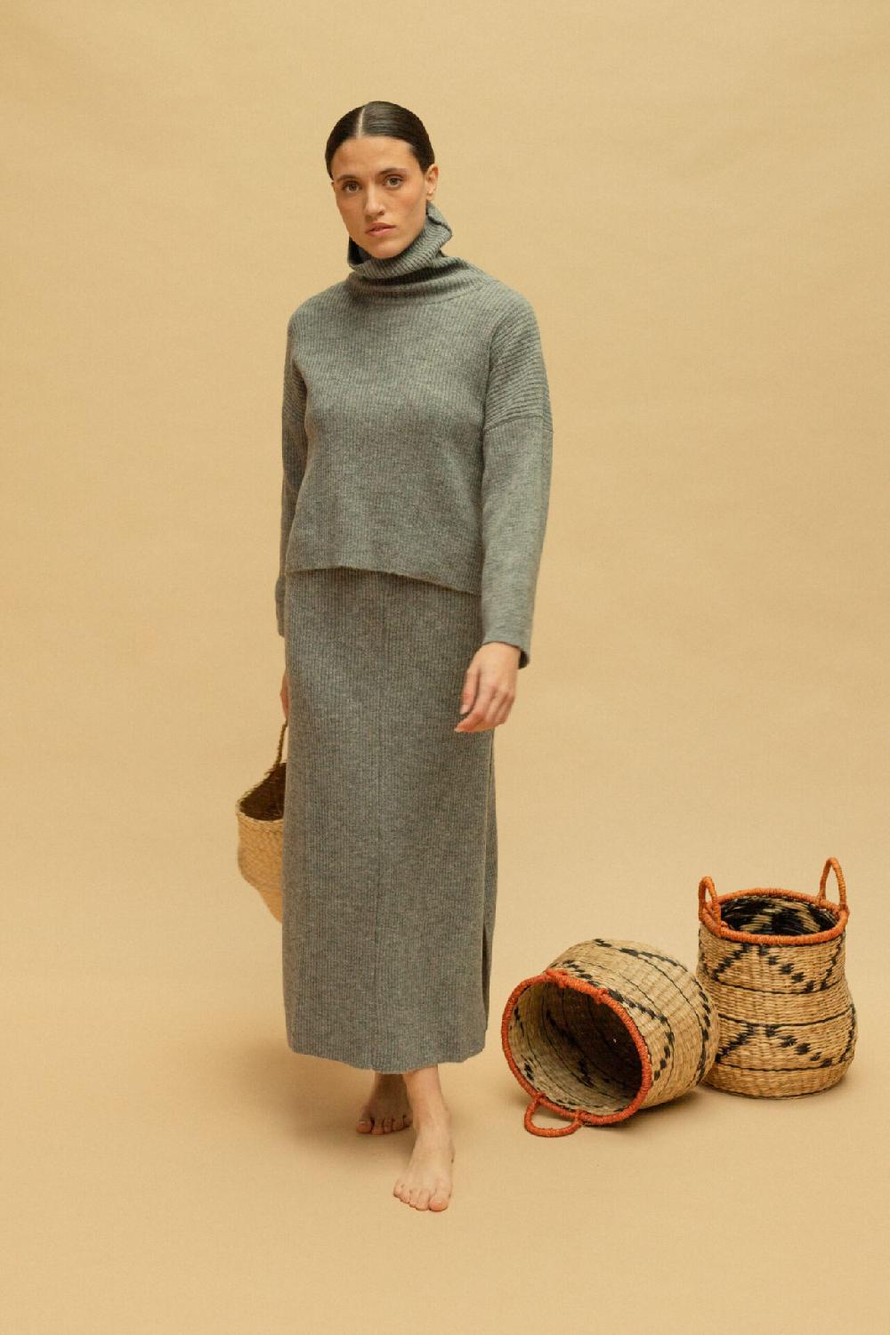 Pan Producto Básico Falda Tubo Punto Gris