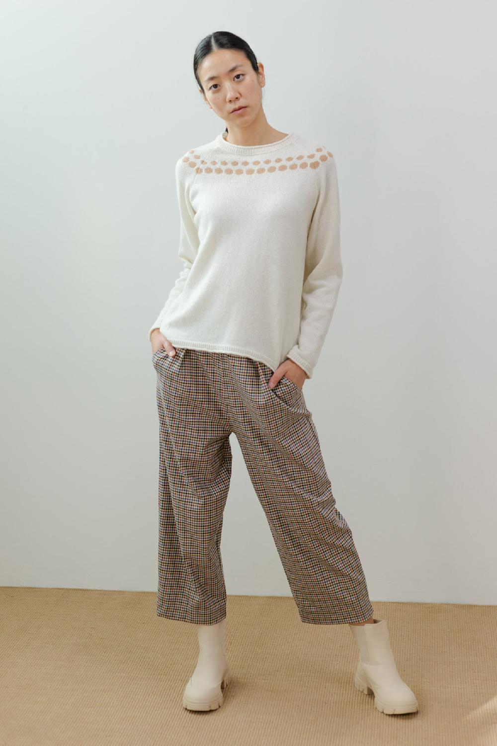 Pan Producto Básico Jersey Crudo Detalles Camel