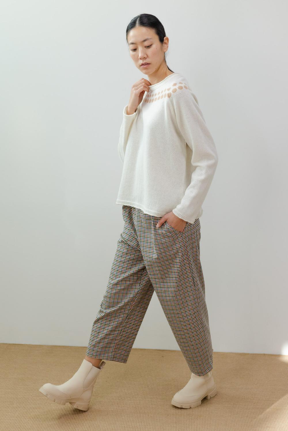 Pan Producto Básico Jersey Crudo Detalles Camel