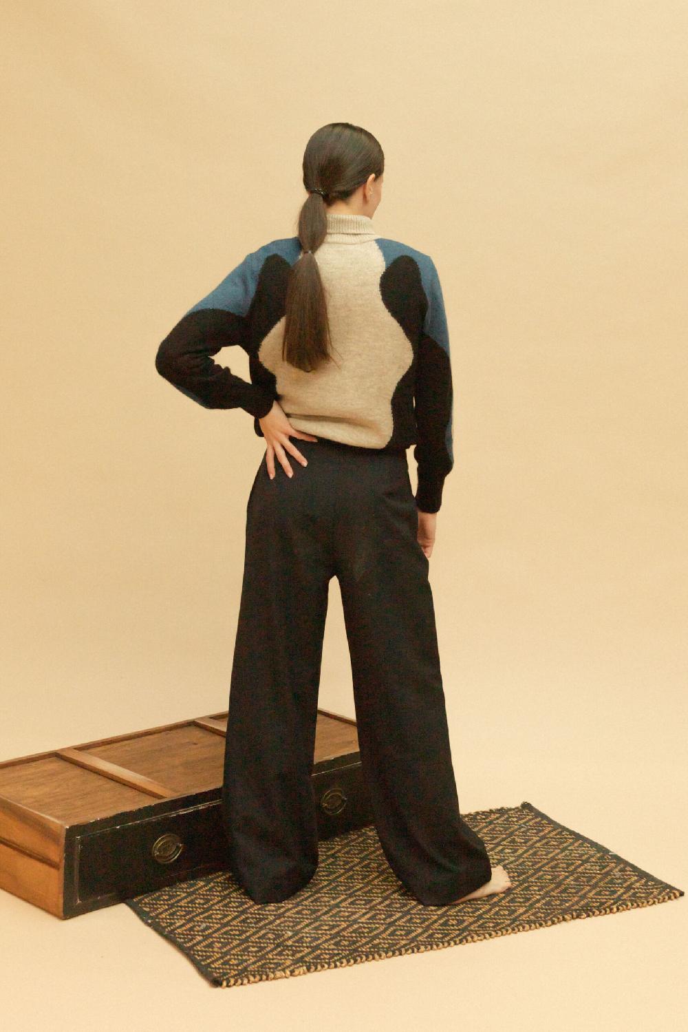 Pan Producto Básico Jersey Cuello Chimenea Ondas