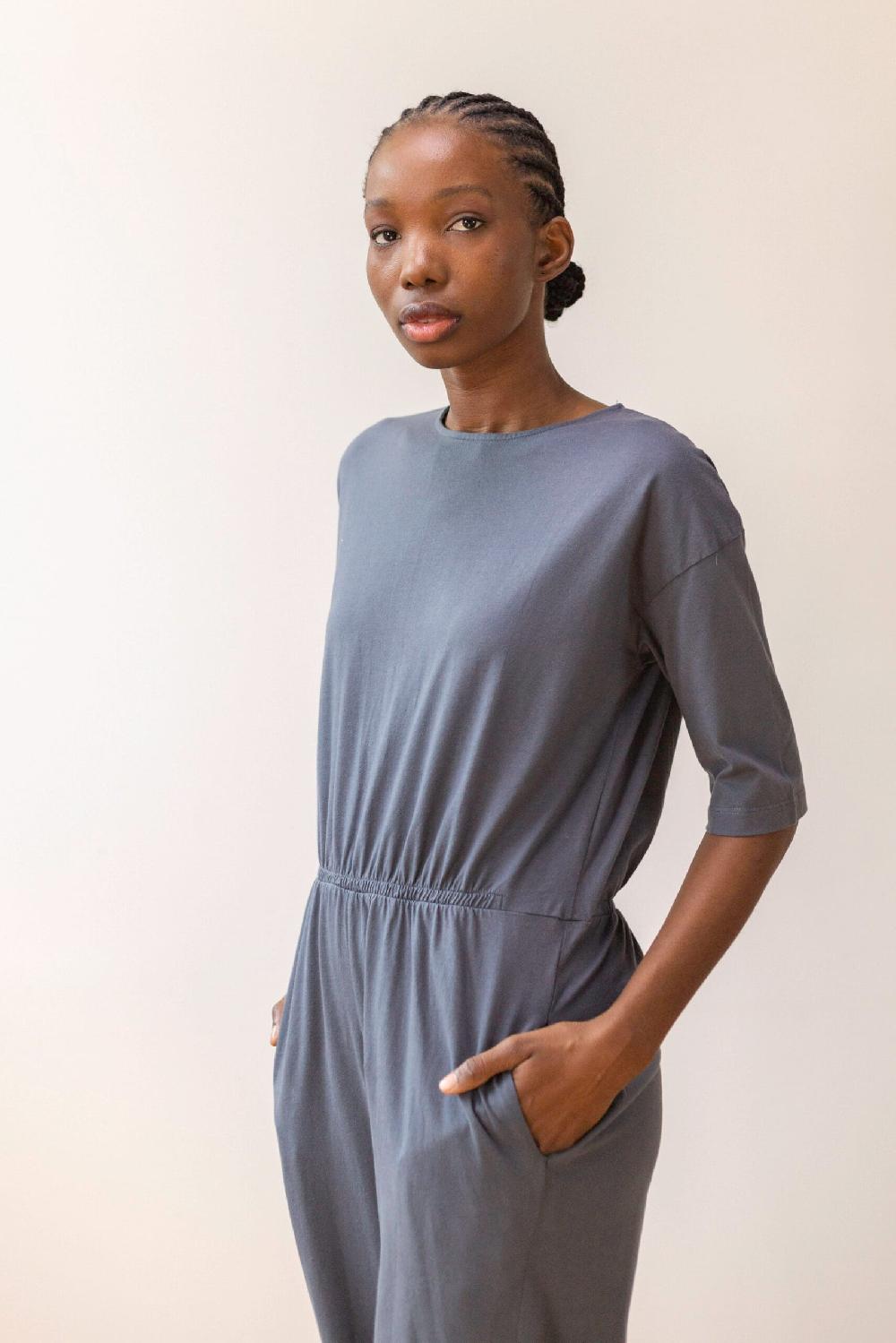 Pan Producto Básico Mono Azul