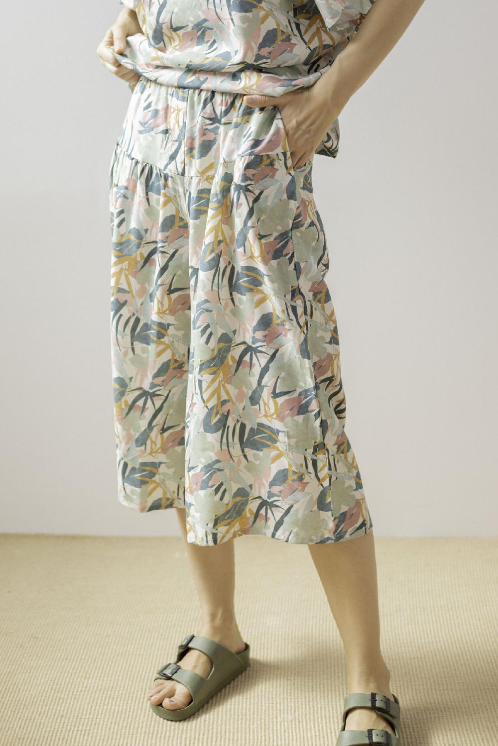 pan producto básico Pantalón amplio estampado