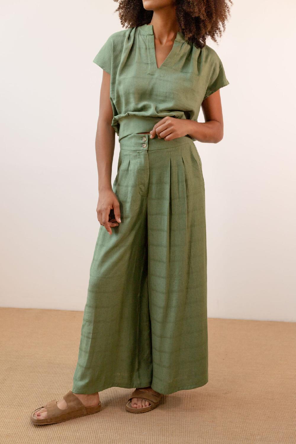 pan producto básico Pantalón ancho verde