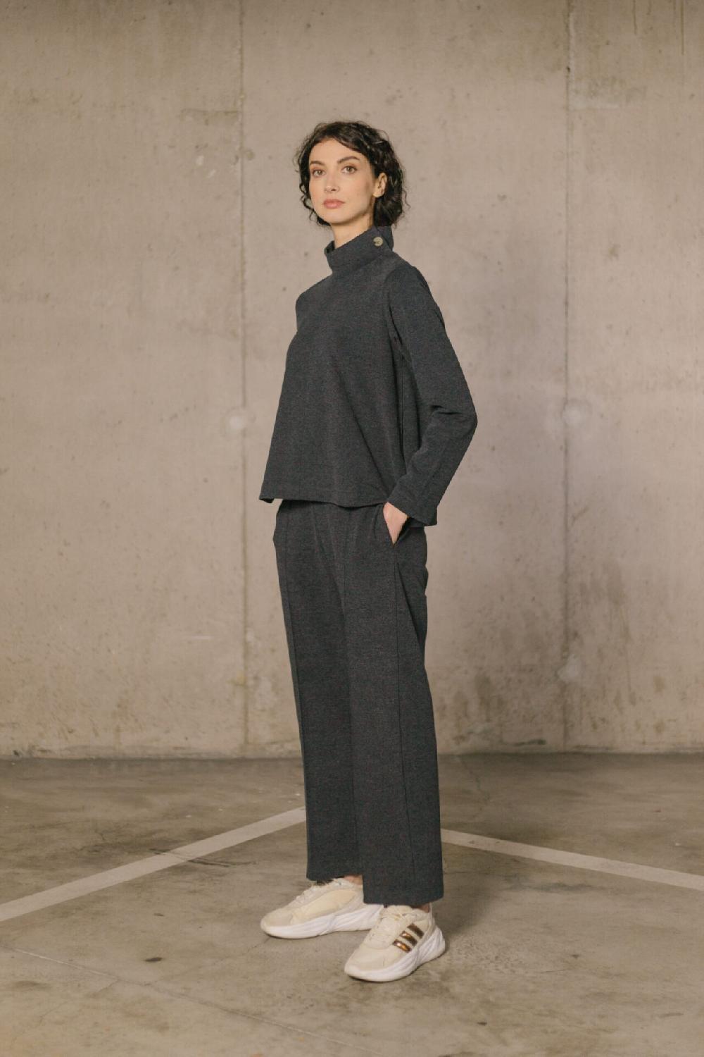 Pan Producto Básico Pantalón Gris Corte Clásico