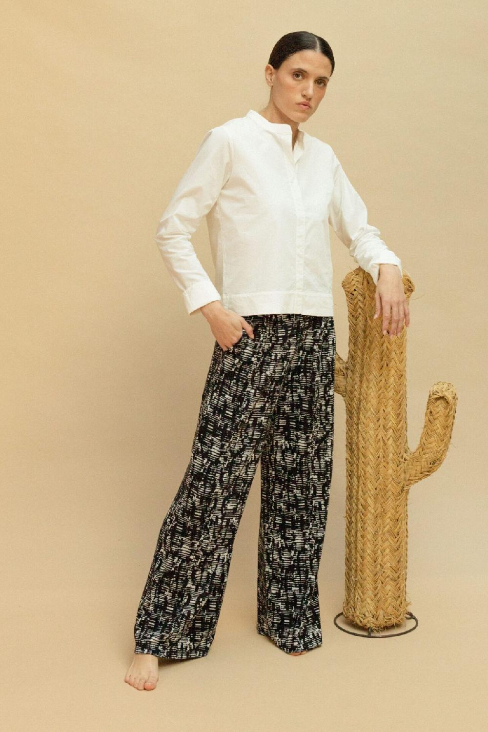 pan producto básico Pantalón jogger corte clásico