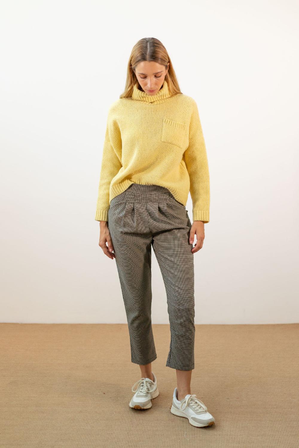 pan producto básico Pantalón midi pata de gallo