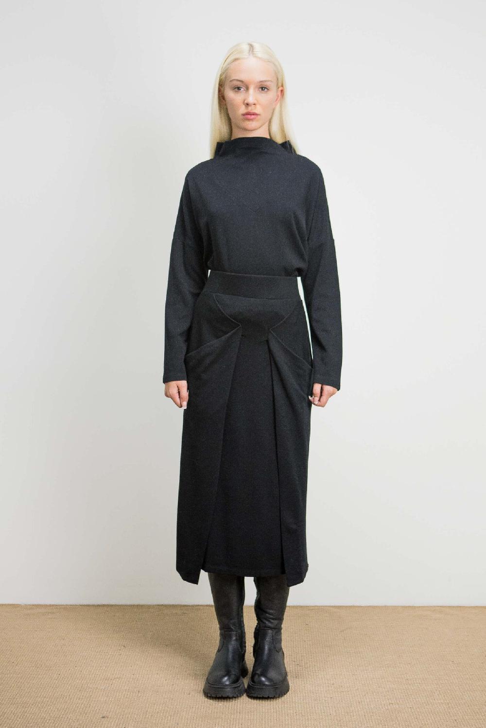 Pan Producto Básico Top Negro Manga Larga