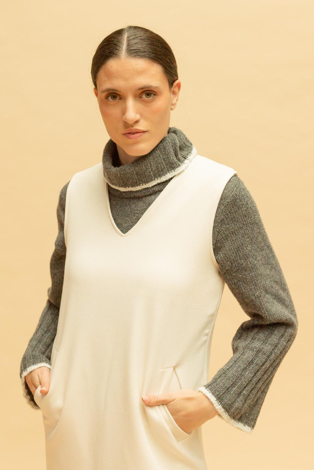 Pan Producto Básico Vestido Chaleco Crudo