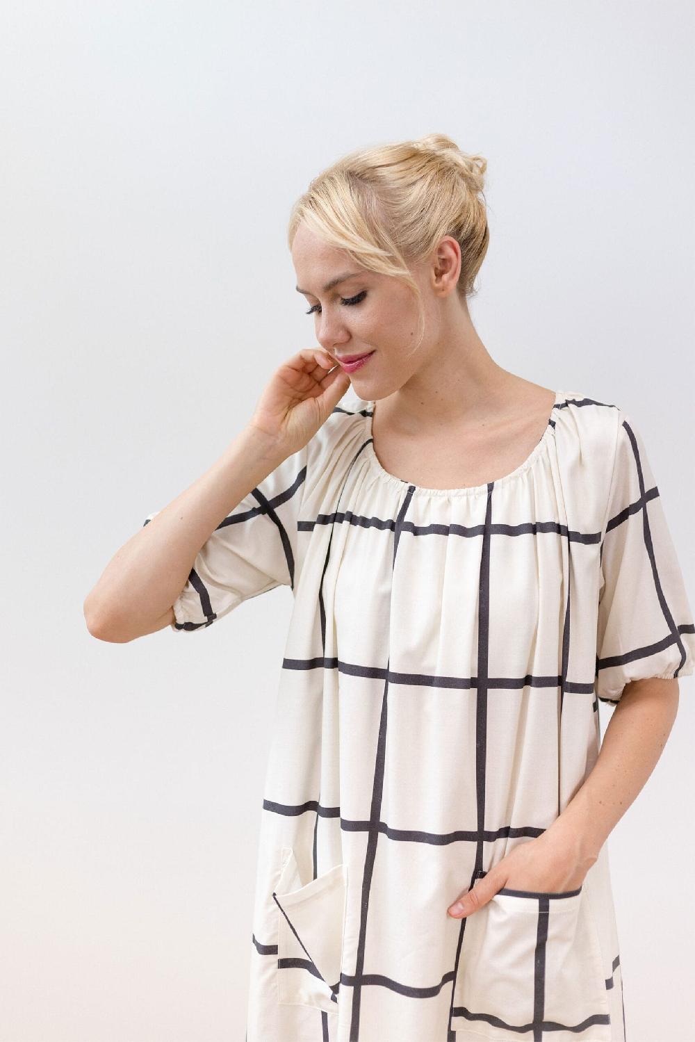 Pan Producto Básico Vestido De Cuadros Negros