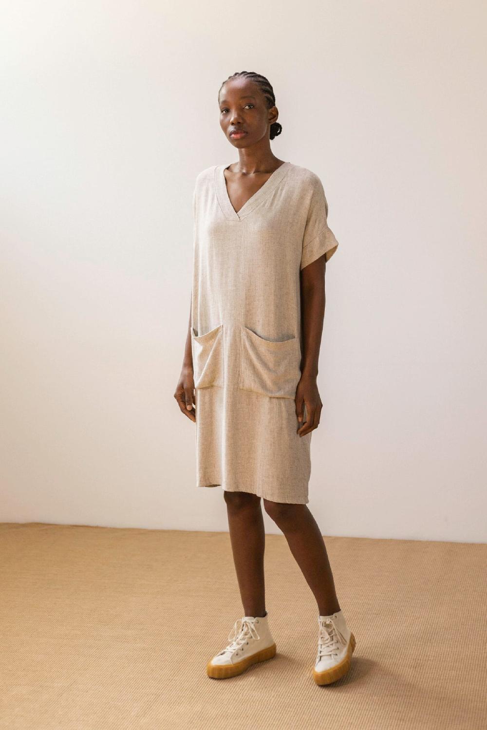 pan producto básico Vestido de lino fluido