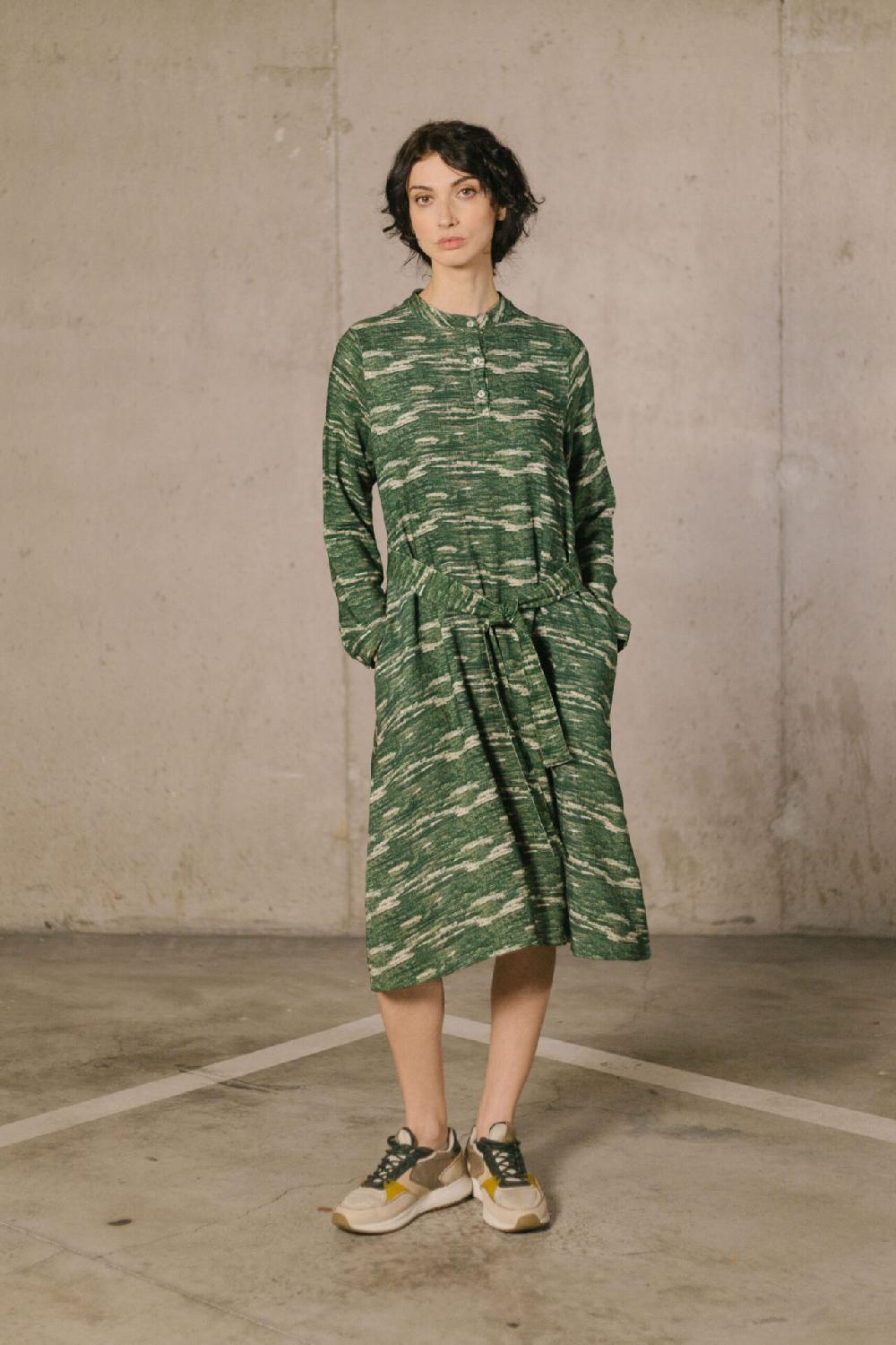 Pan Producto Básico Vestido Estampado Cuello Mao