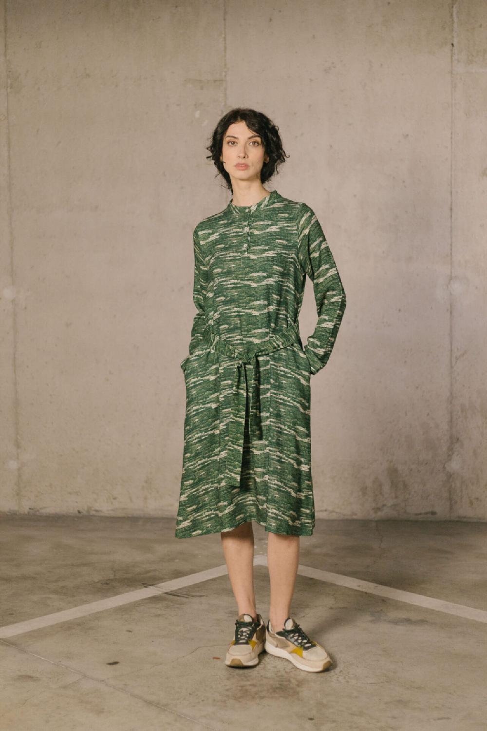 Pan Producto Básico Vestido Estampado Cuello Mao