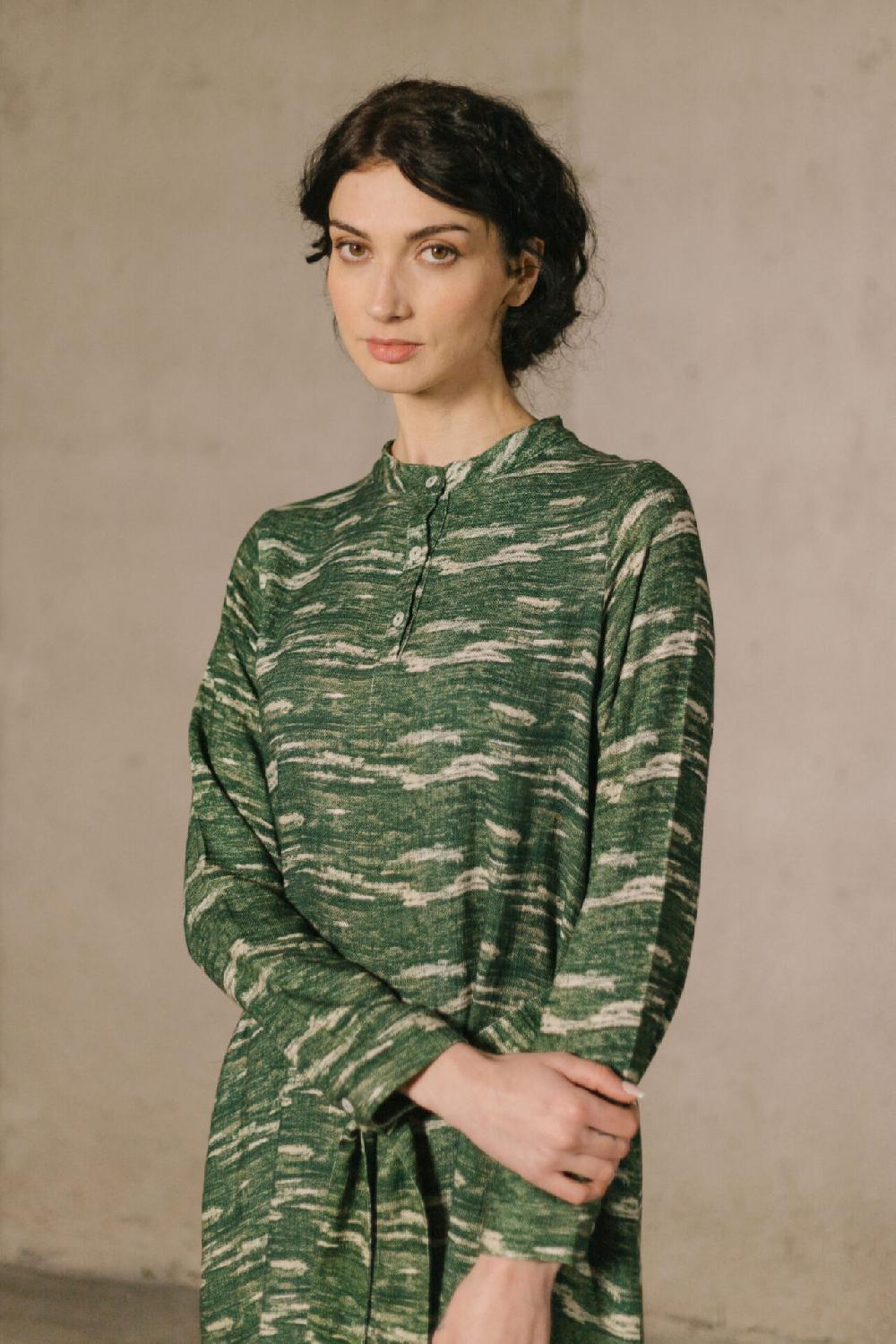 pan producto básico Vestido estampado cuello mao