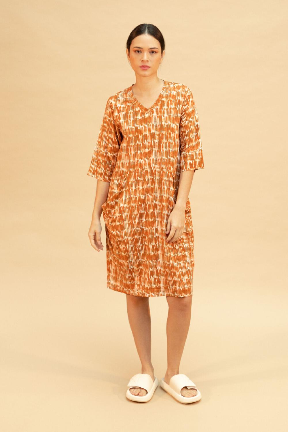 pan producto básico Vestido fluido estampado teja