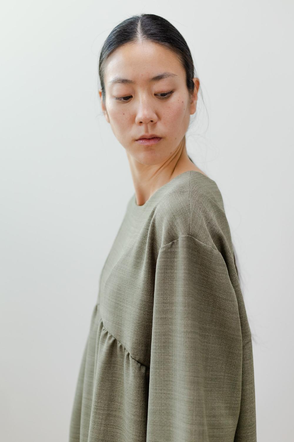 Pan Producto Básico Vestido Oversize Verde Seco