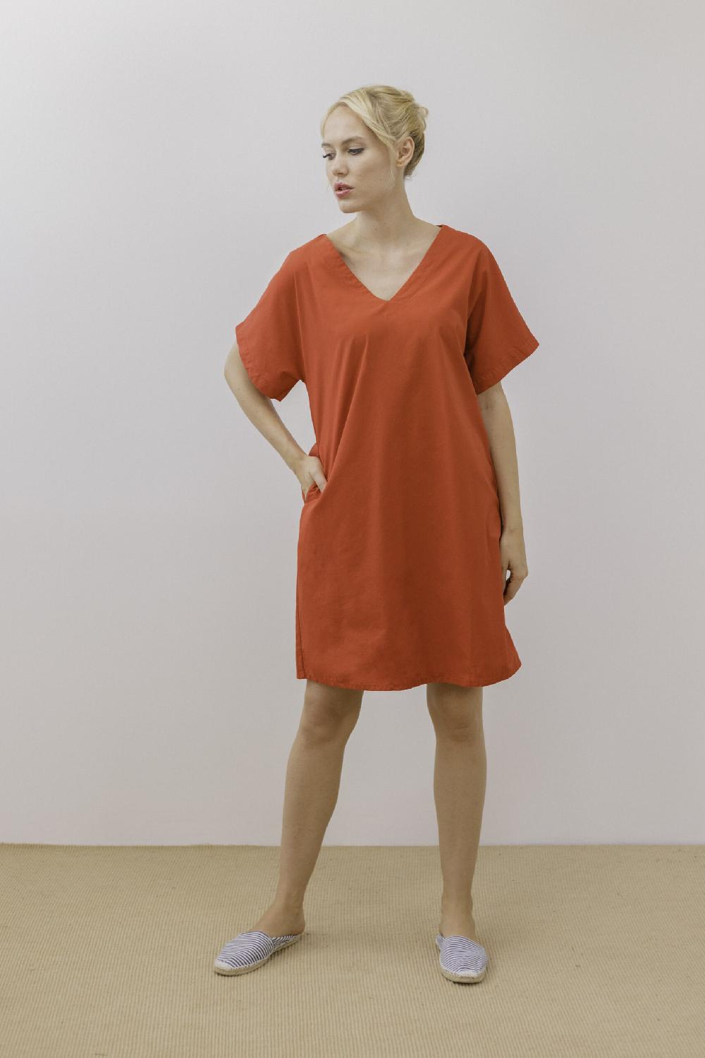Pan Producto Básico Vestido Rojo