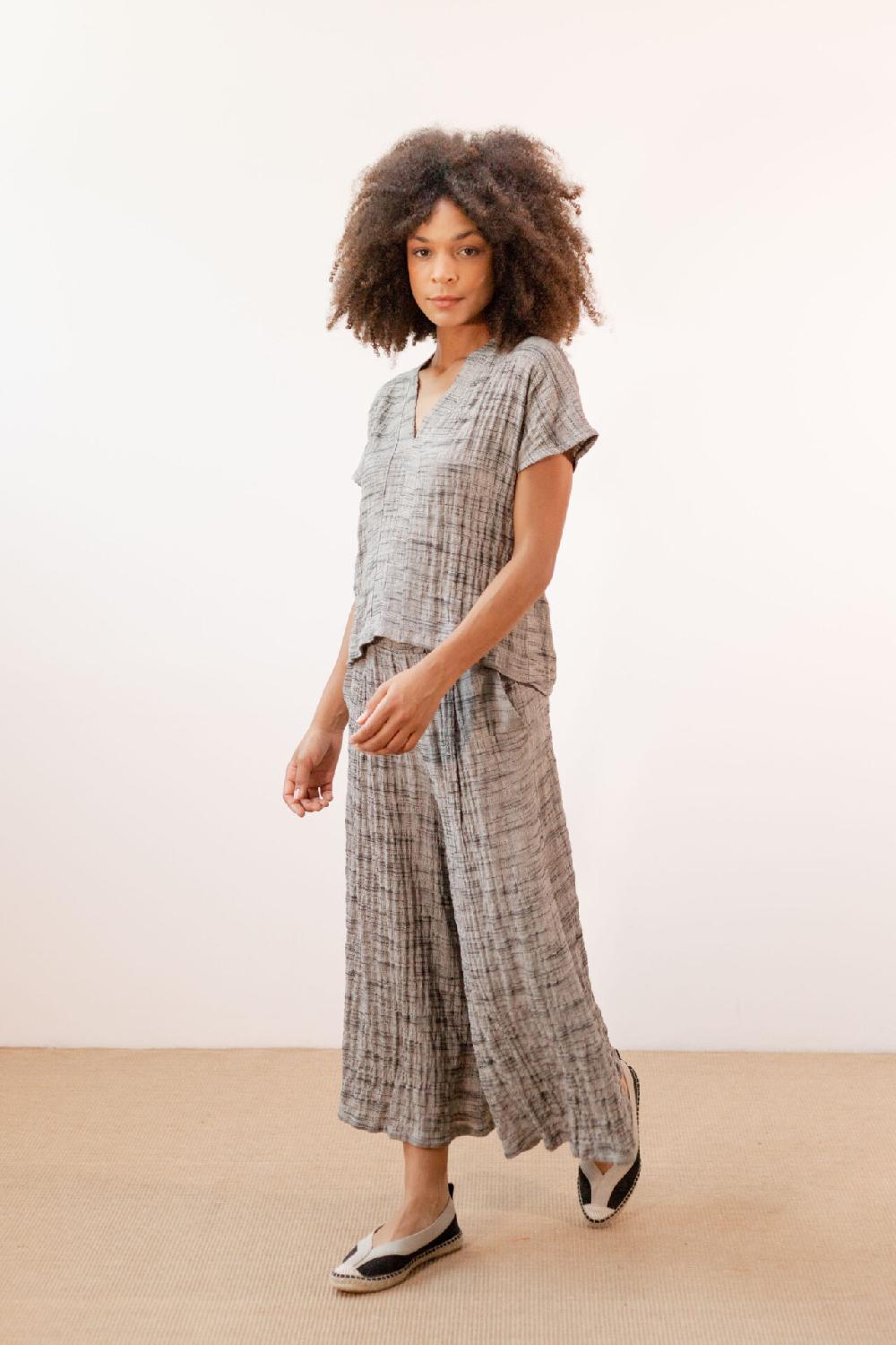 Pan Producto Básico Pantalón Ancho Jaspeado Negro Y Crudo