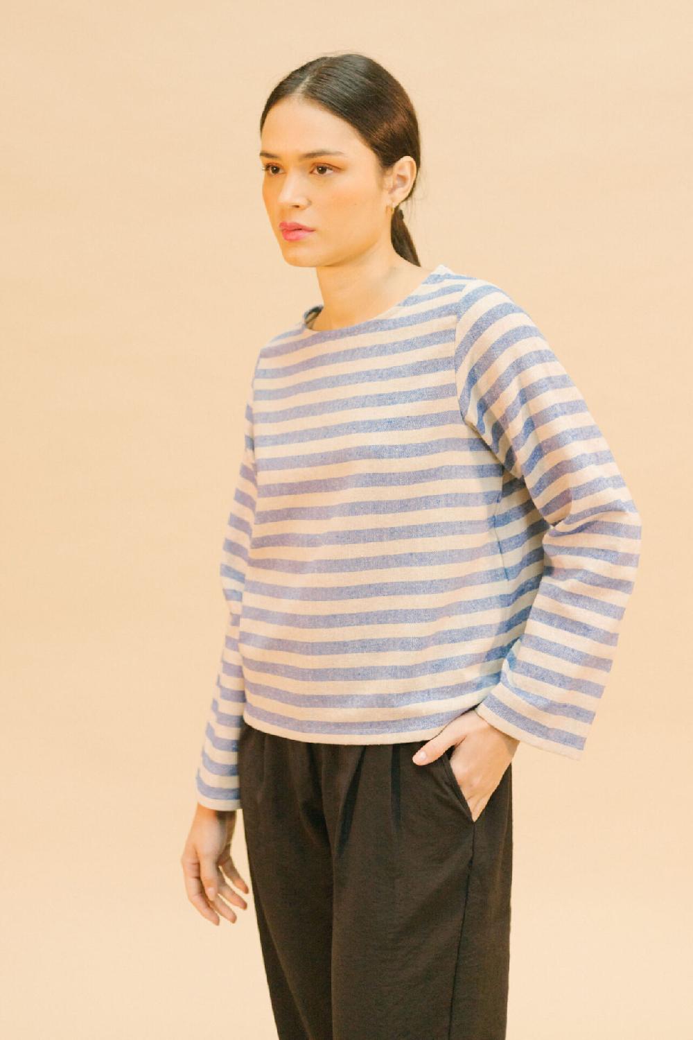 Pan Producto Básico Top Rústico Rayas Azules Gruesas