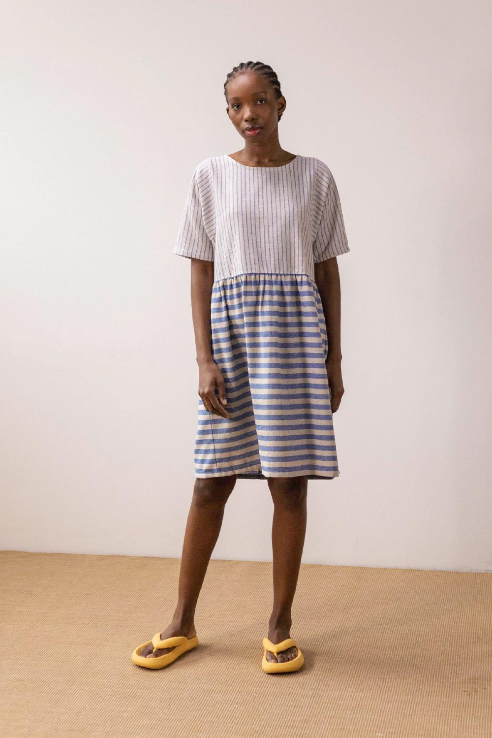 Pan Producto Básico Vestido Dos Tejidos Rayas Azules