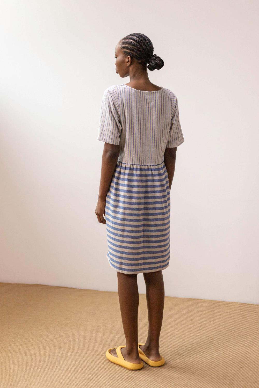 Pan Producto Básico Vestido Dos Tejidos Rayas Azules