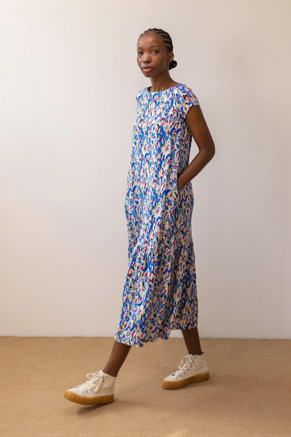 pan producto básico Vestido fluido estampado de colores