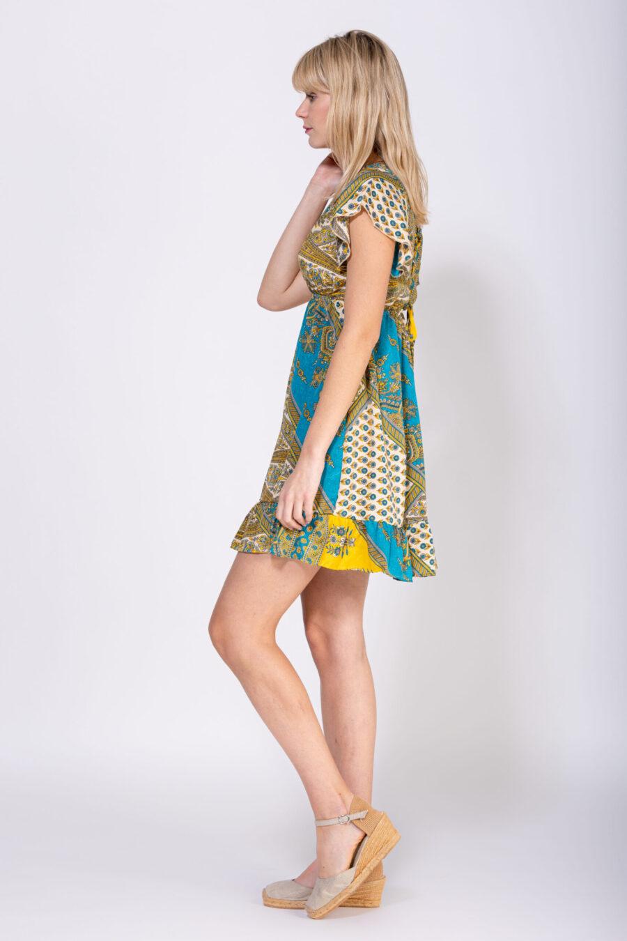 Peace&love By Calao VESTIDO CORTO CON MANGA CORTA