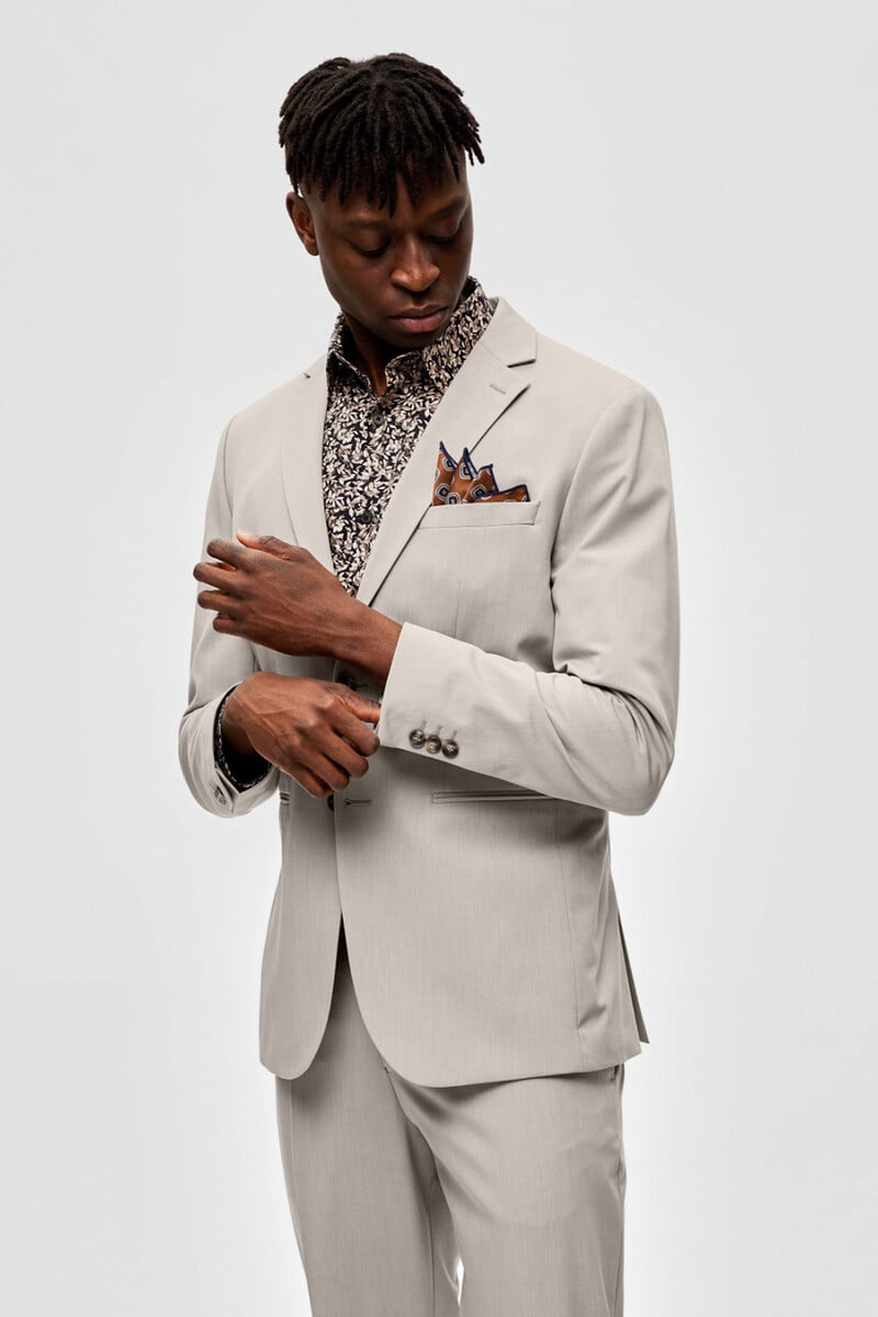 pedro del hierro Americana slim fit elaborada con materiales reciclados