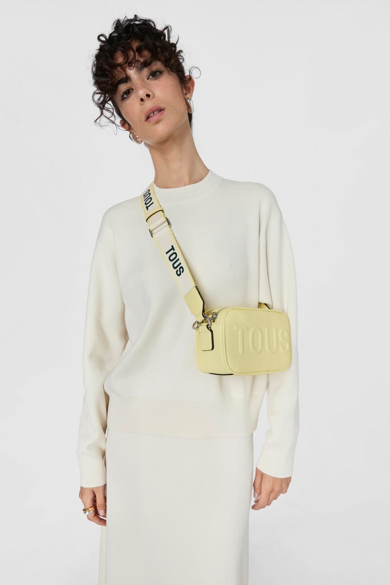 Pedro Del Hierro Bandolera Reporter Amarilla TOUS La Rue