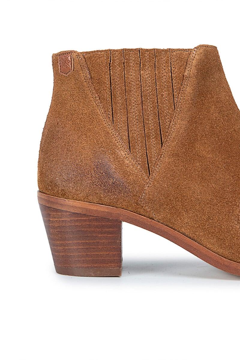 Pedro Del Hierro Botín Tacón Señora Clarisa Serraje