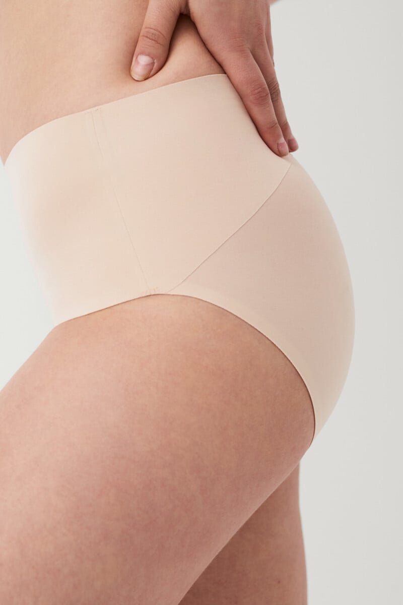 Pedro Del Hierro Braguita Moldeadora Invisible Café Au Lait SPANX
