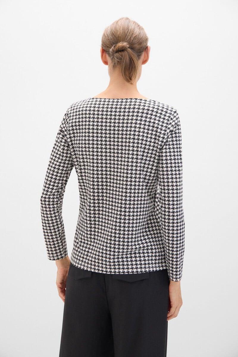 Pedro Del Hierro Camiseta Básica Escote Barco Con Botones Dorados