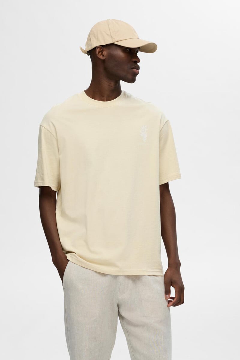 Pedro Del Hierro Camiseta De Manga Corta Con Ilustración Trasera Confeccionada 100% Con Algodón Orgánico
