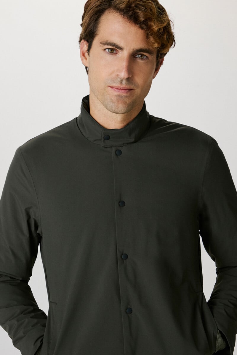 Pedro Del Hierro Chaqueta Técnica Resistente Al Agua Y Al Viento Confeccionada Con Materiales Reciclados