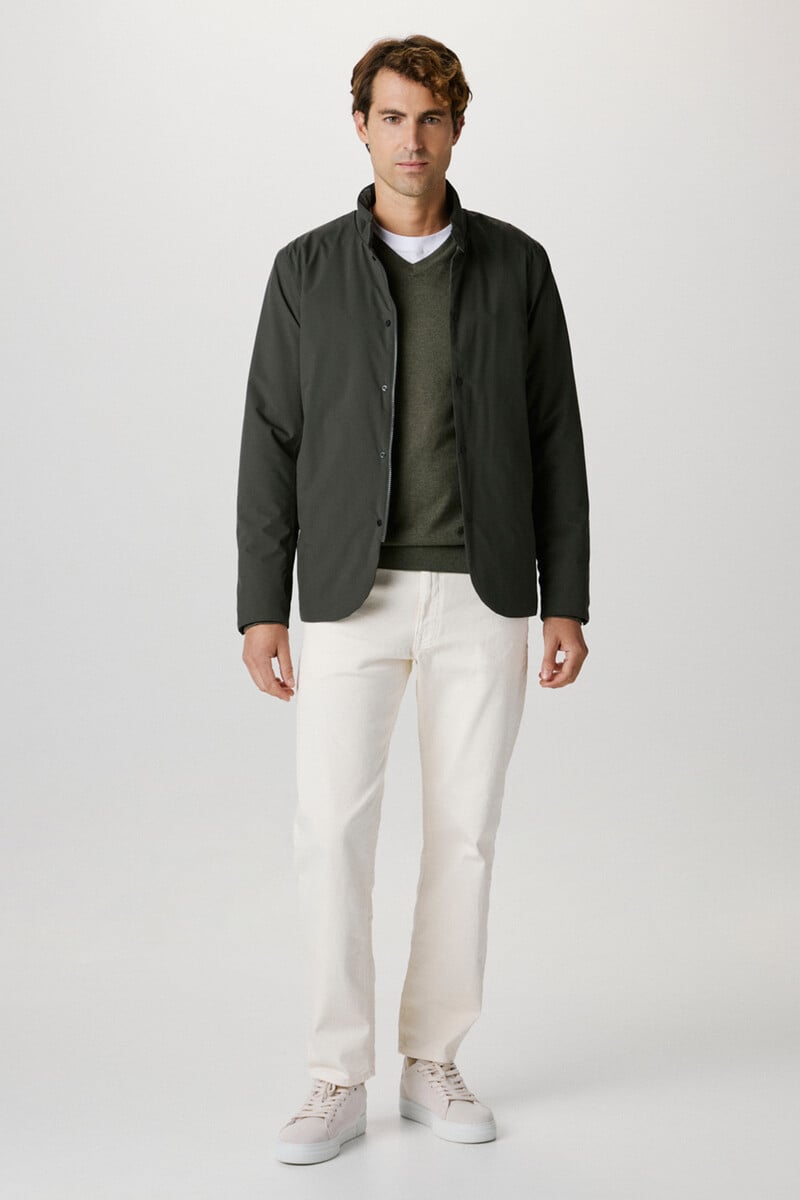 pedro del hierro Chaqueta técnica resistente al agua y al viento confeccionada con materiales reciclados