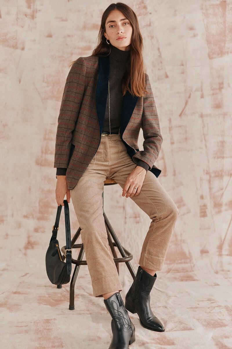 pedro del hierro Emilia. Americana de cuadros con terciopelo