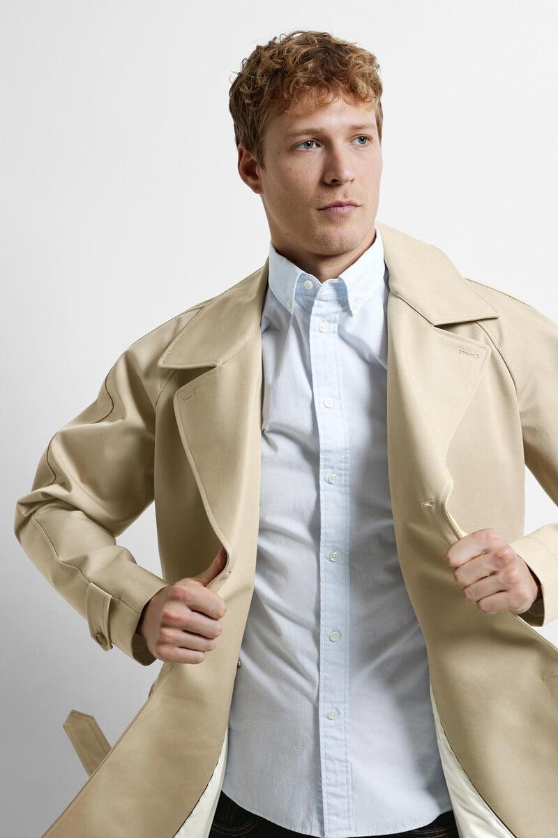 Pedro Del Hierro Gabardina Clásica Con Solapas Y Cinturón Confeccionada Con Materiales Reciclados