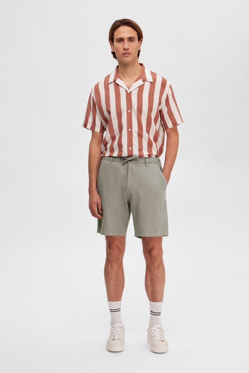 pedro del hierro Pantalón chino corto confeccionado con lino y algodón orgánico