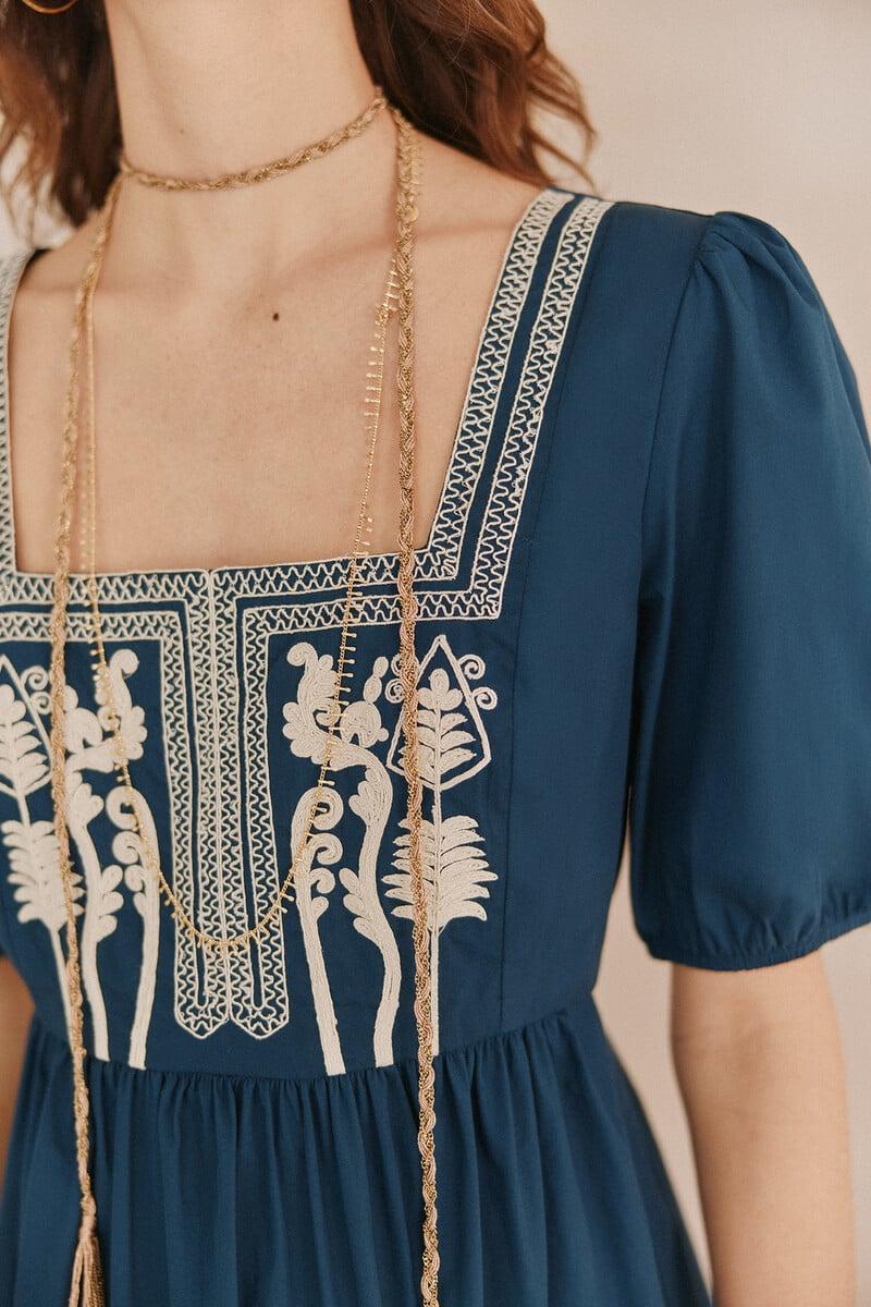 Pedro Del Hierro Amelia. Vestido Bordado