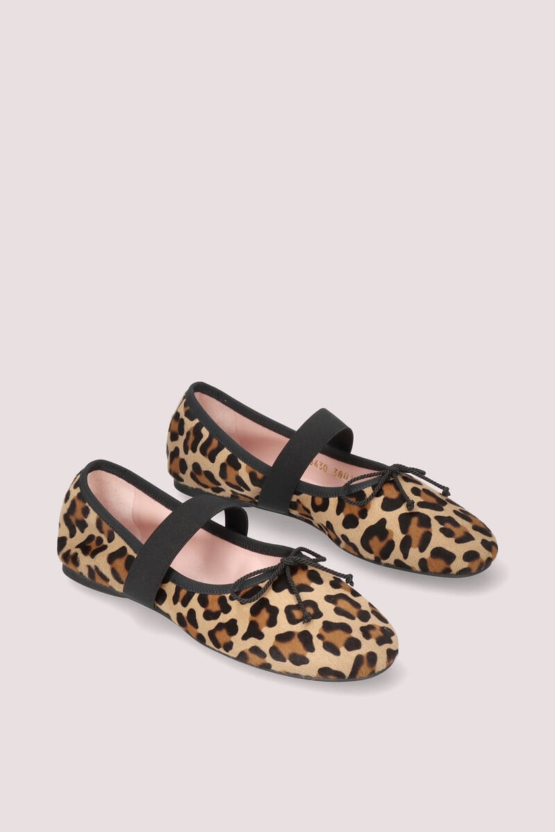 pedro del hierro Bailarina Lea