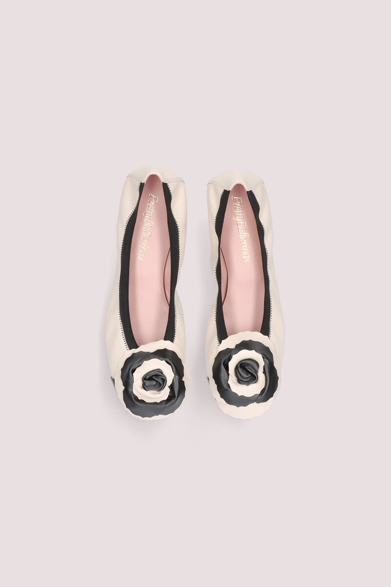 Pedro Del Hierro Bailarina Napa Adorno Flor