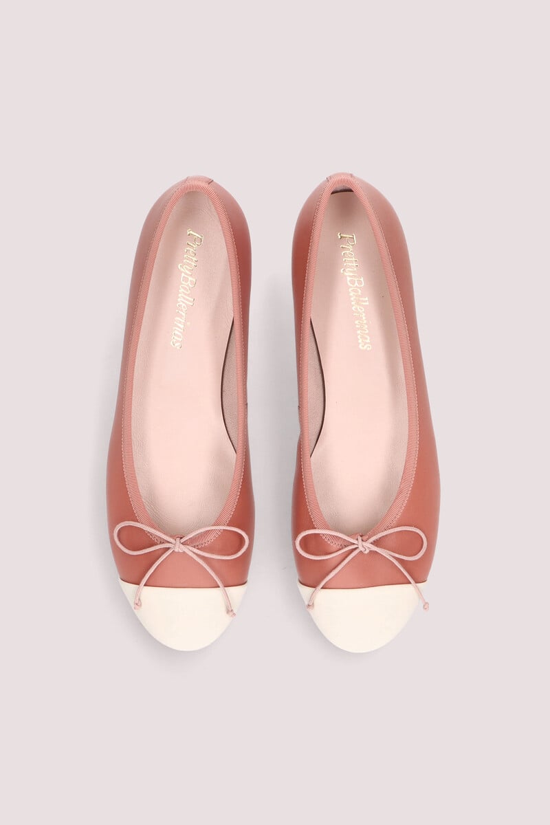 Pedro Del Hierro Bailarina Nicole