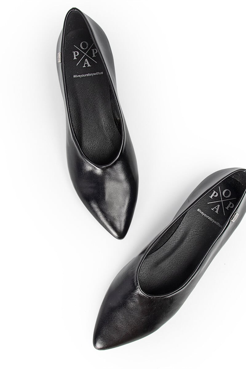 Pedro Del Hierro Bailarina Señora Anabel Piel