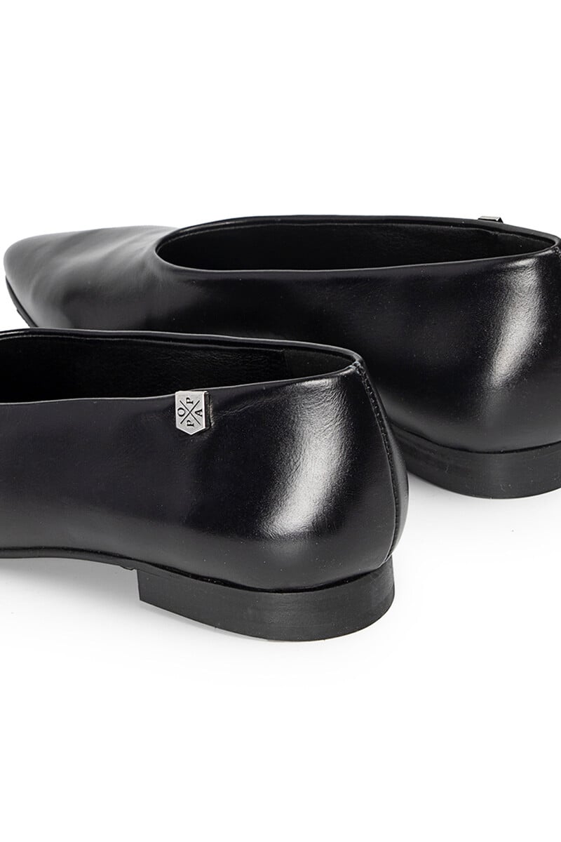 Pedro Del Hierro Bailarina Señora Anabel Piel