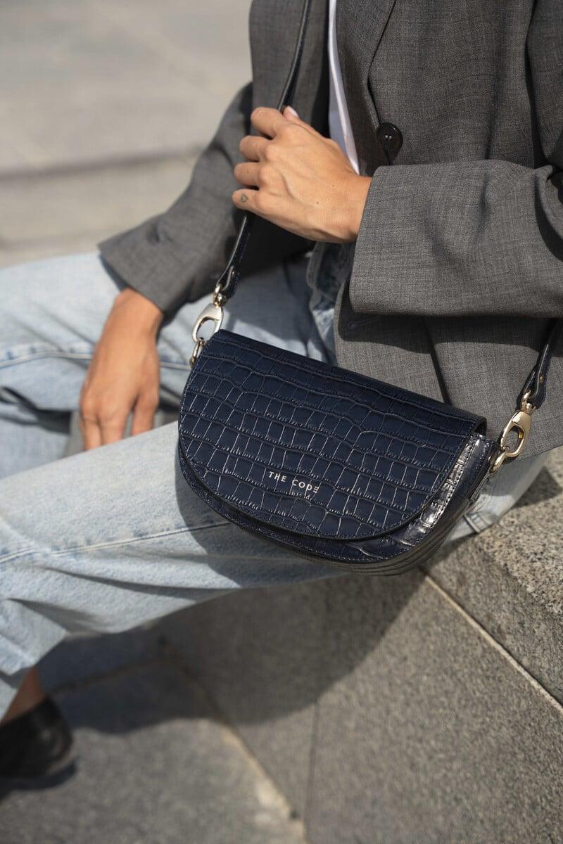 Pedro Del Hierro Bandolera Alma Azul