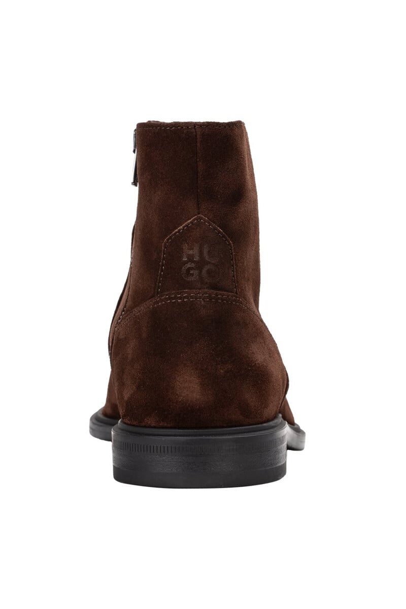 Pedro Del Hierro Botin Ante