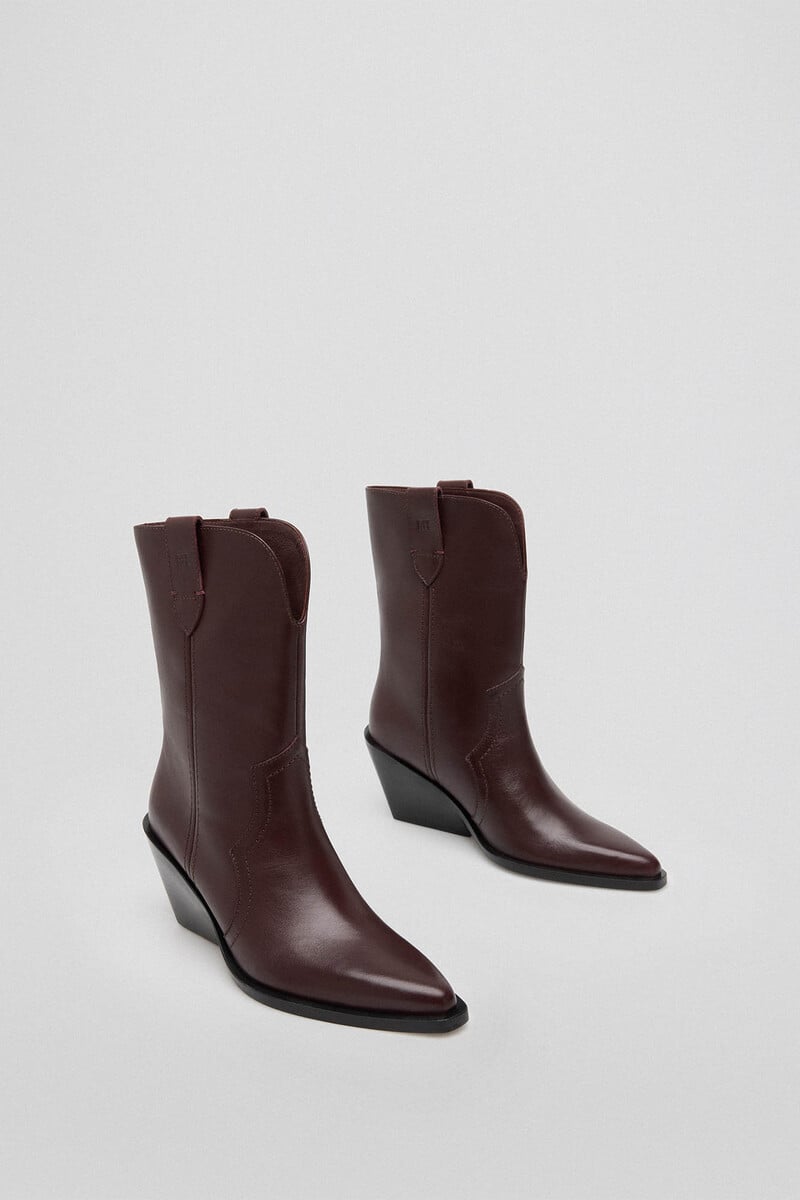 Pedro Del Hierro Botín Cowboy