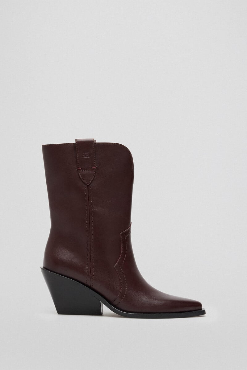 pedro del hierro Botín cowboy