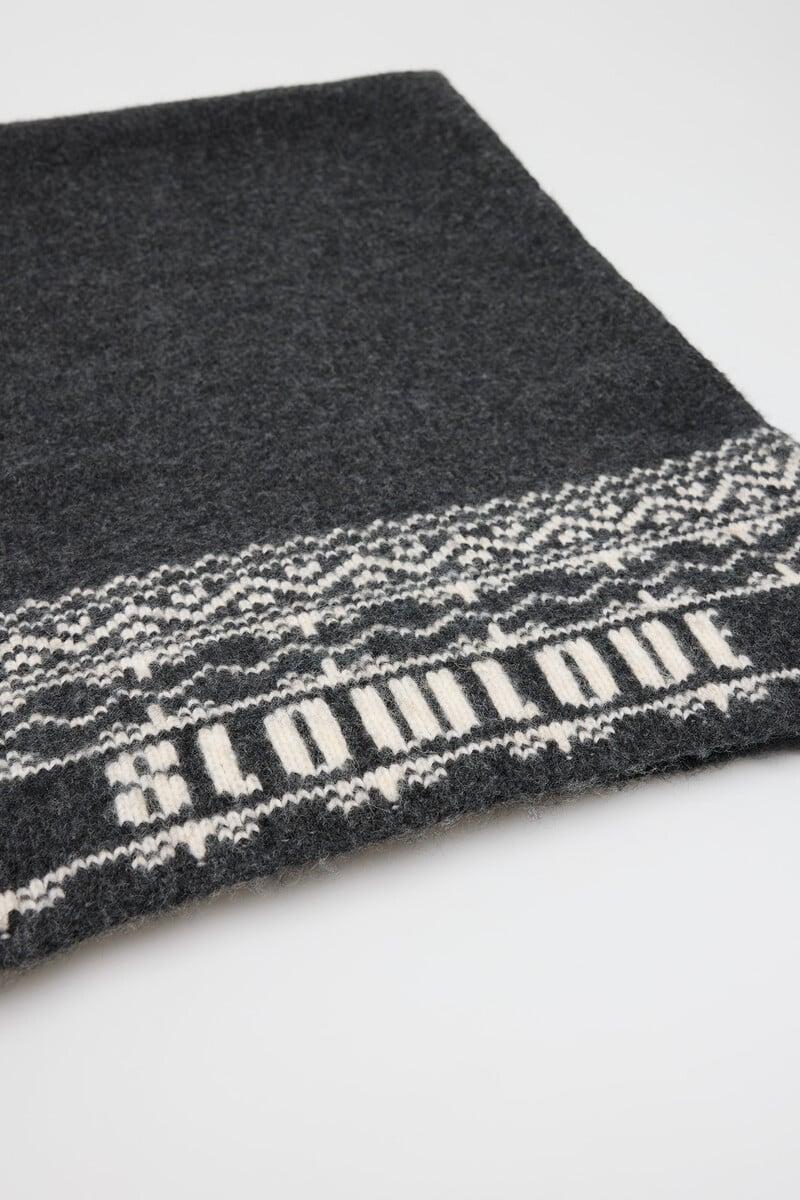 Pedro Del Hierro Bufanda Logo