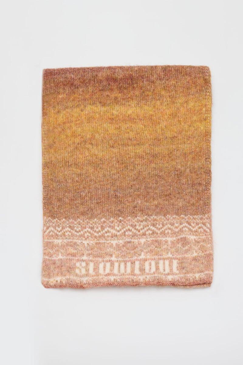 pedro del hierro Bufanda logo